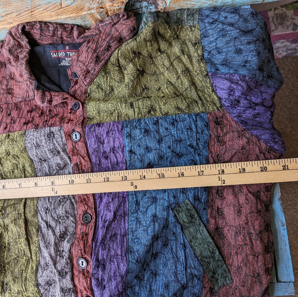 Sacred threads down jacket - Picture 5 of 10